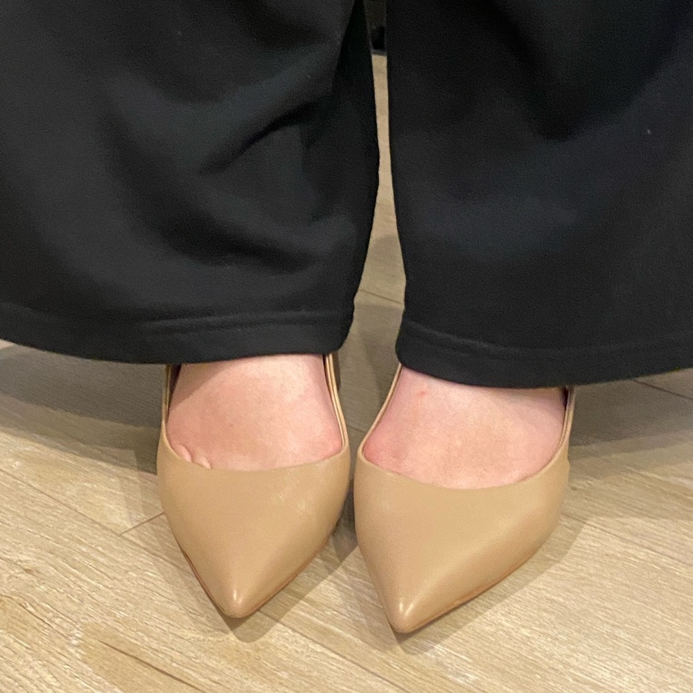 Aldo Women's Tan Pointed heels
